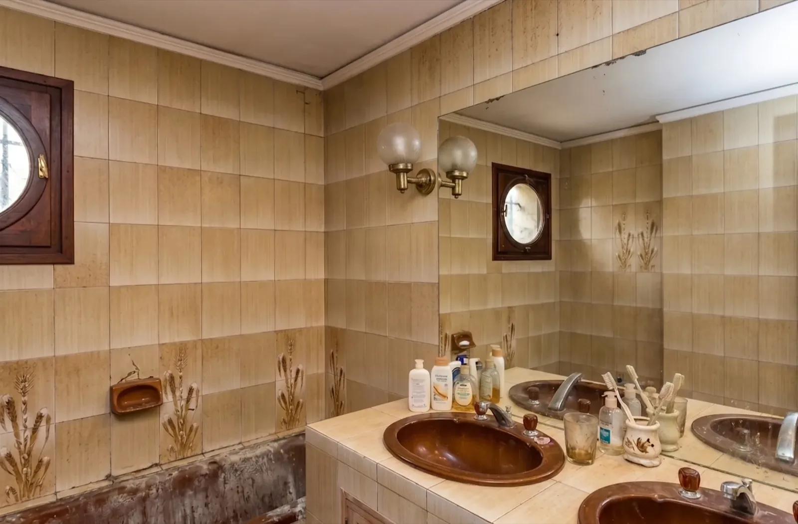 Salle de bain avant travaux, exemple d'erreurs fréquentes à éviter Salle de bain avant travaux, exemple d'erreurs fréquentes à éviter